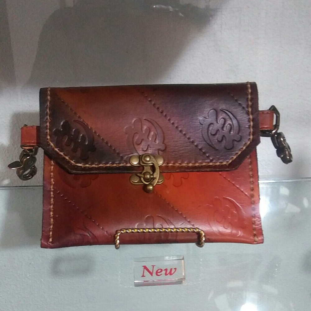 Hand-Made Leather wallets - Picture 3 of 4